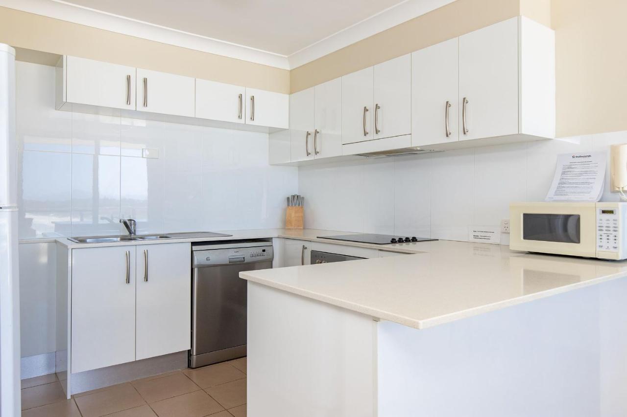 Beachpoint 402 - Linen Not Included Форстър Екстериор снимка