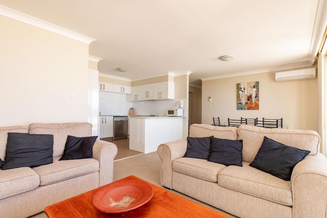 Beachpoint 402 - Linen Not Included Форстър Екстериор снимка